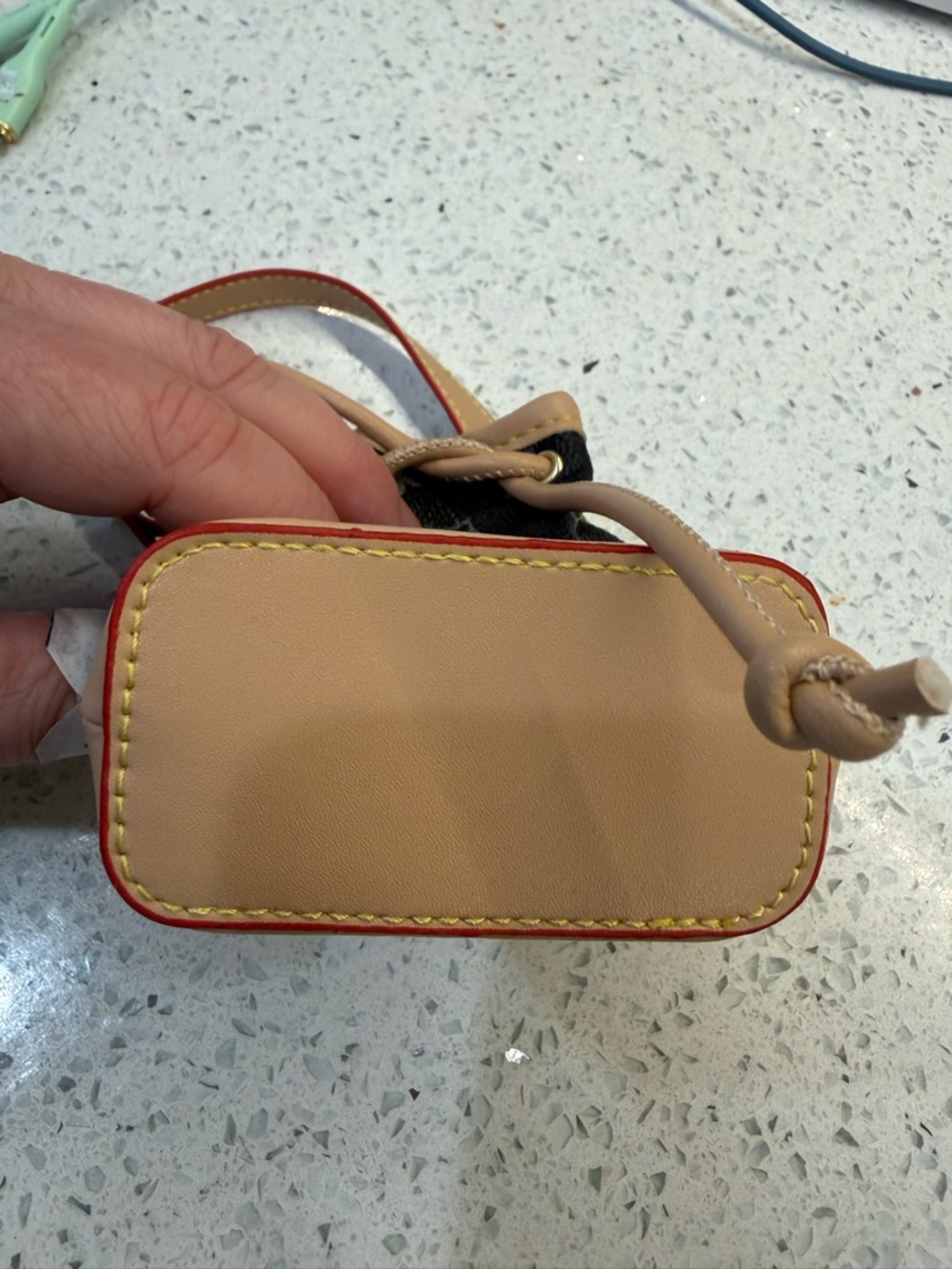 Bundle of 3, Brand New Designer Inspired Functional Mini Bags 💜💚🧡 - Picture 7 of 11